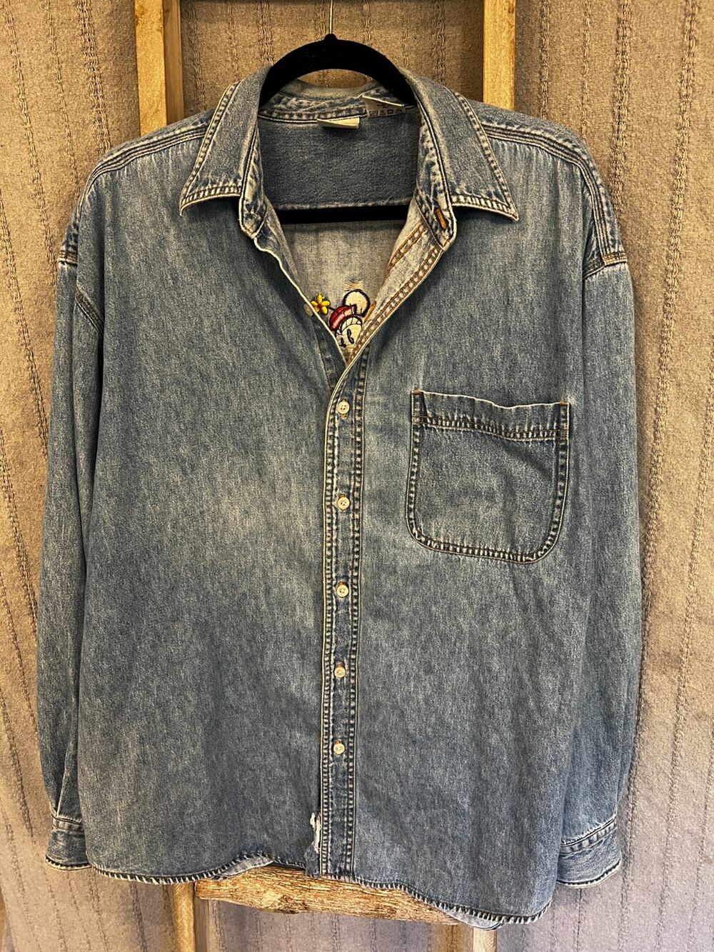 Vintage Disney Store Denim Shirt XL Mickey Minnie Donald Goofy Pluto Embroidered